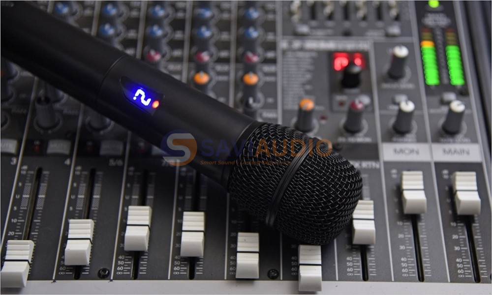 Khi kết nối micro với amply cần chỉnh gì