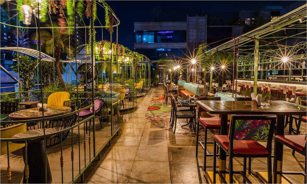 Âm thanh cho quán cafe rooftop ngoài trời