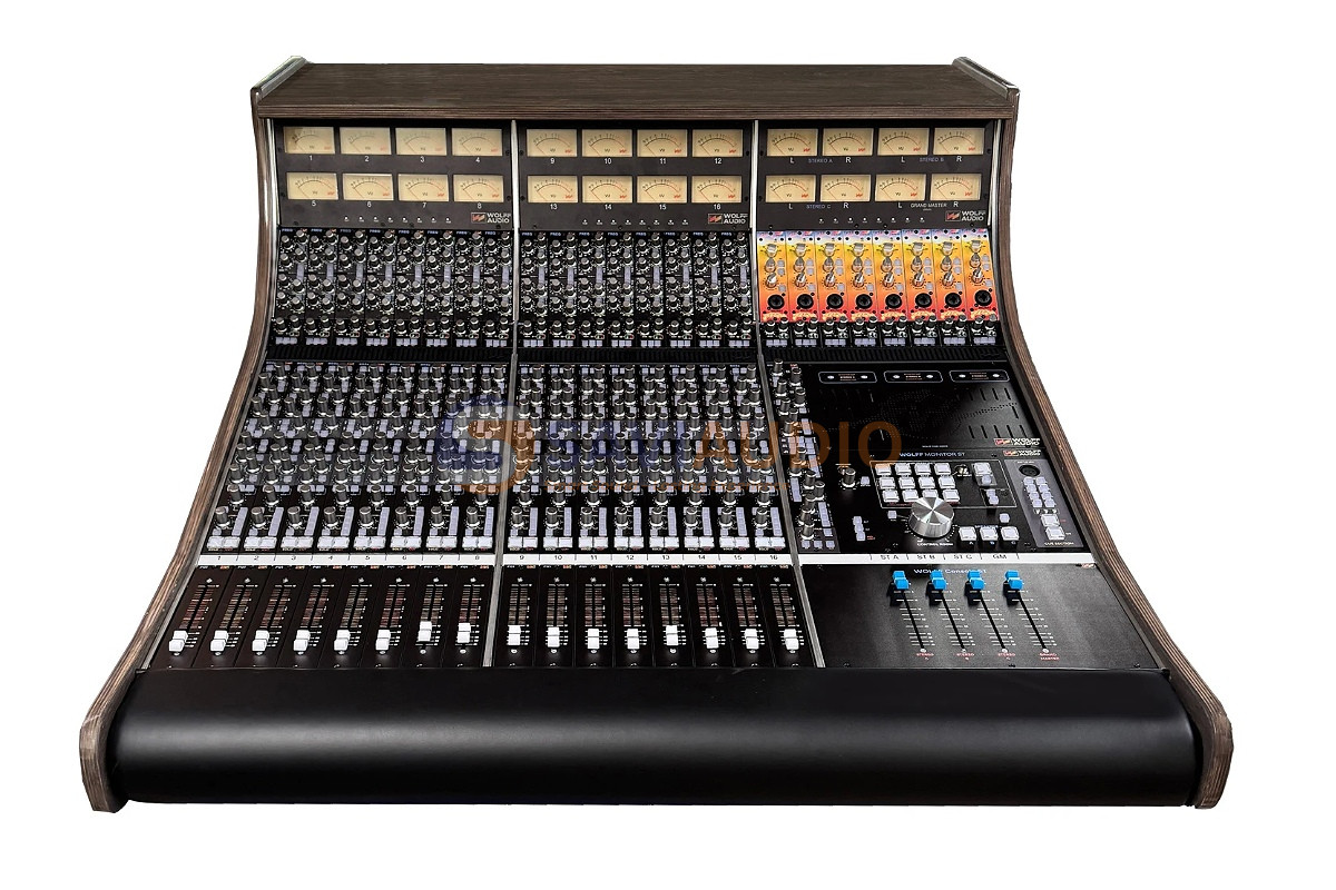Wolff Audio Console ST 48-channel with Automation - giá tham khảo khoảng 149.999 USD, tương đương 3,94 tỷ đồng