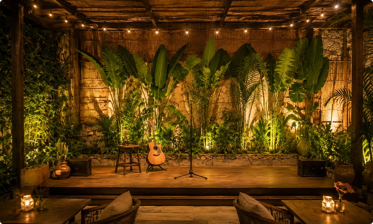 Thiết kế sân khấu phòng trà đẹp theo phong cách Tropical